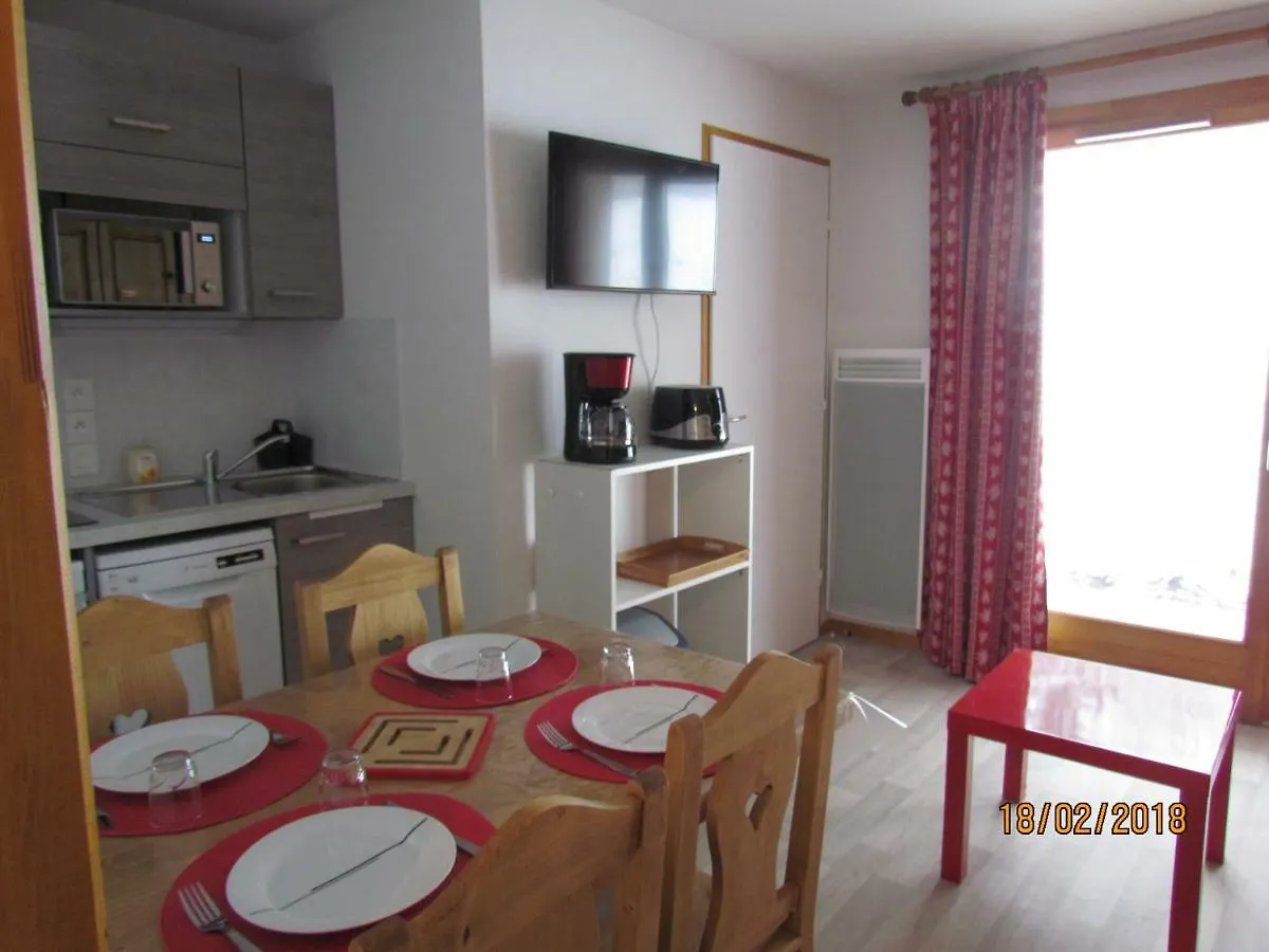 Appartement 4/6 Pers Thollon-les-Memises
